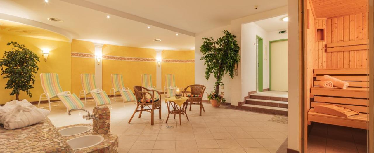 Hotel Albarella Фис Экстерьер фото